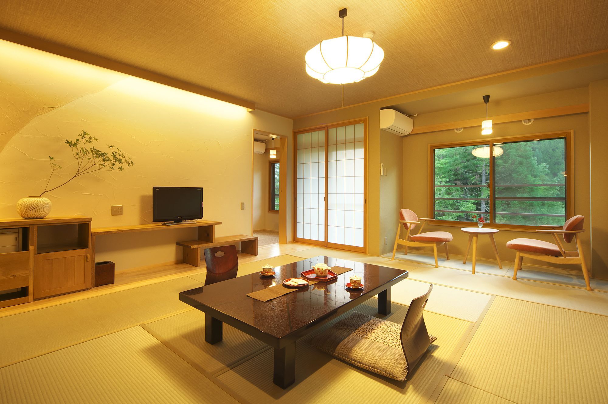 Magokuro Hotel Takayama  Bagian luar foto