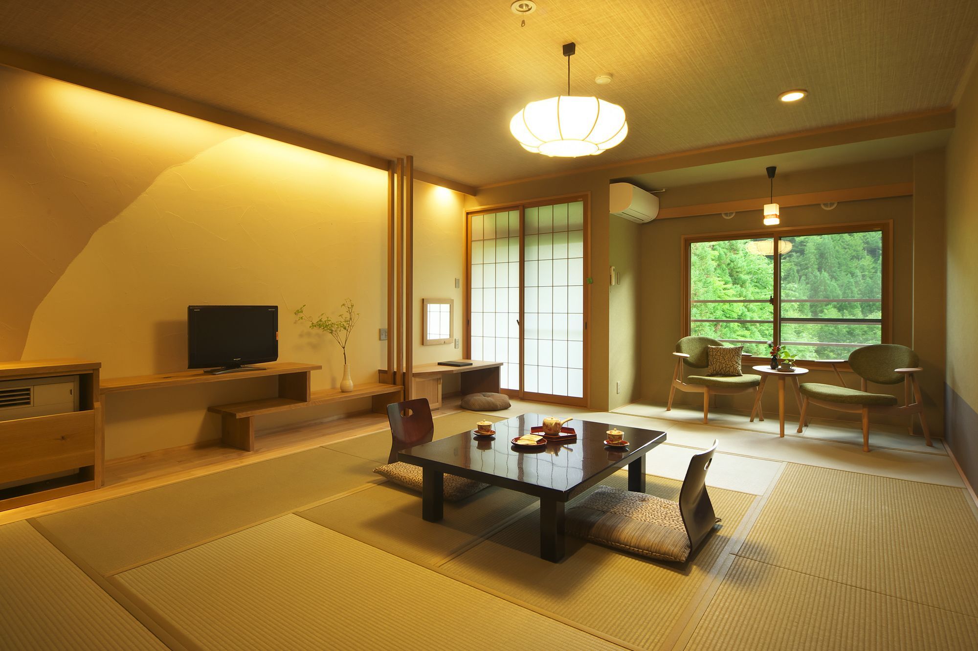 Magokuro Hotel Takayama  Bagian luar foto